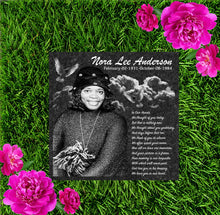 Load image into Gallery viewer, Memorial grave marker