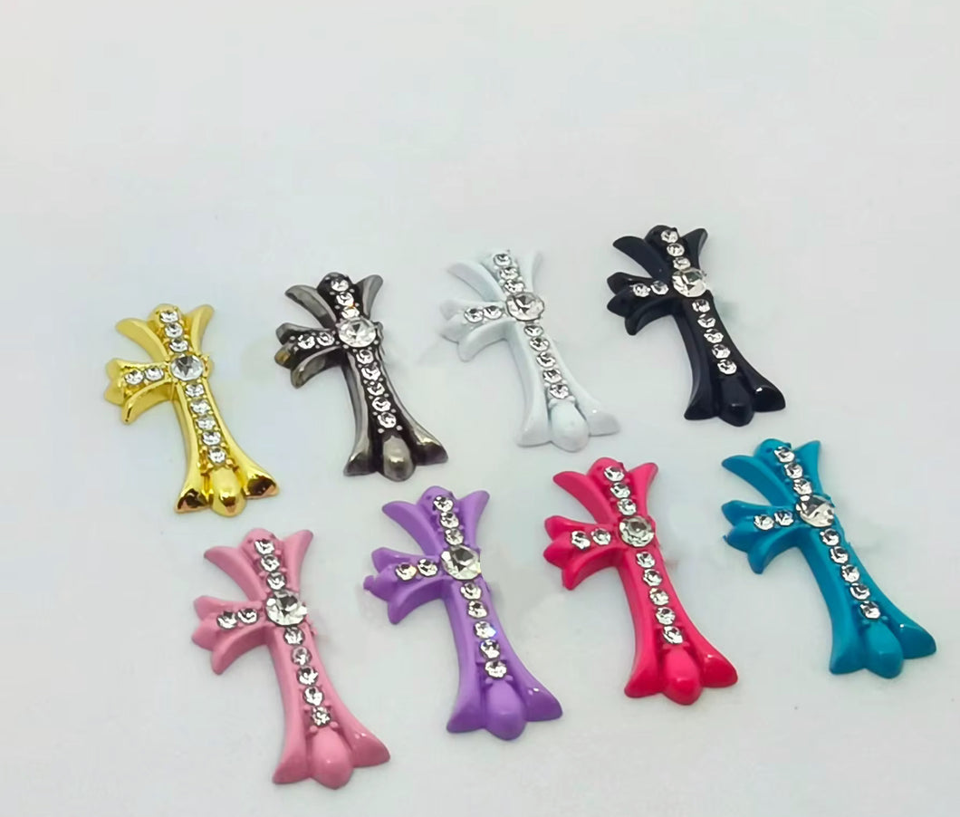 Studded cross